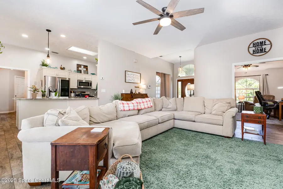 3905 Turkey Point Drive, Melbourne, FL 32934 - Image #2