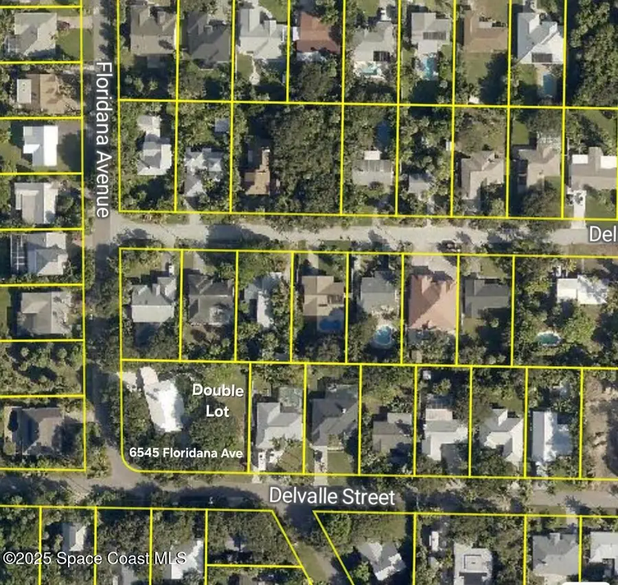 6545 Floridana Avenue, Melbourne Beach, FL 32951 - Image #2