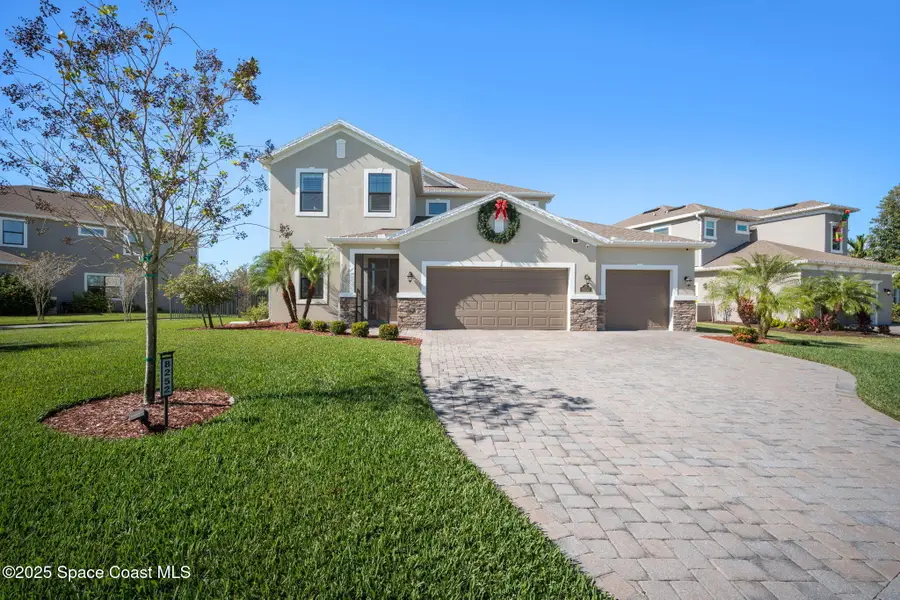 8252 Paragrass Avenue, Melbourne, FL 32940 - Image #2