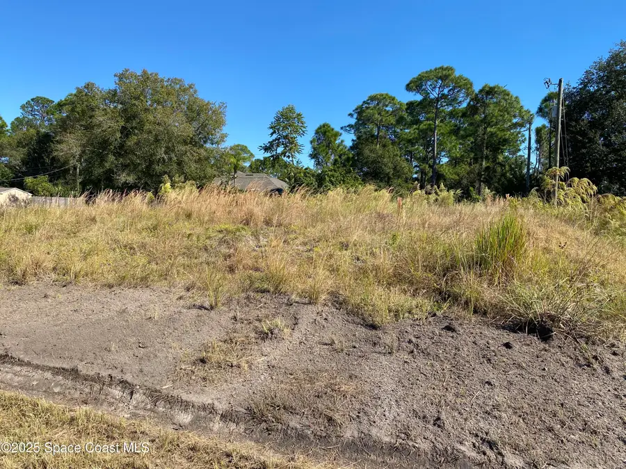 3024 Tropical Circle Se, Palm Bay, FL 32909 - Image #2