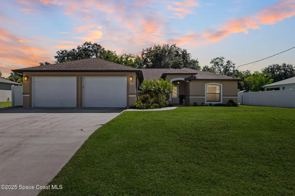 6325 Ainsworth Road, Cocoa, FL 32927 - Image #1