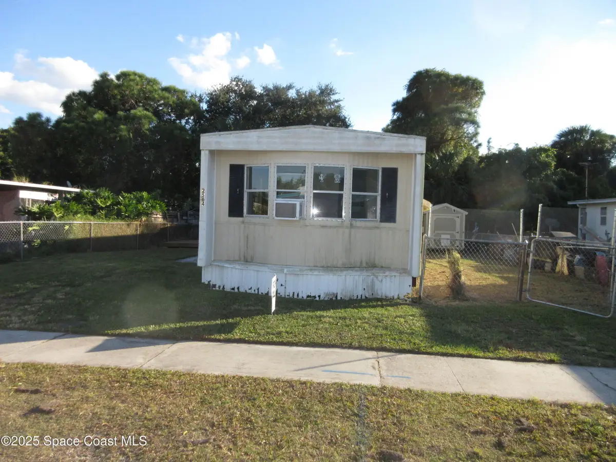 2564 Haverhill Road Ne, Palm Bay, FL 32905 - Image #1