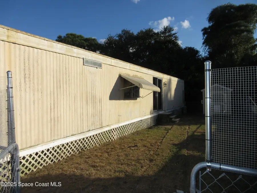 2564 Haverhill Road Ne, Palm Bay, FL 32905 - Image #3