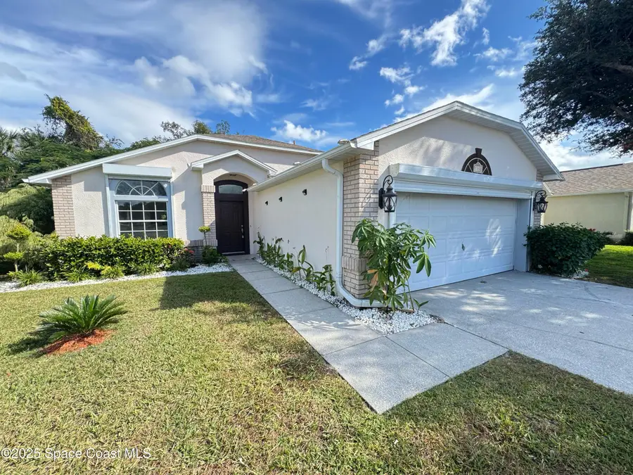 1112 Pine Creek Circle Ne, Palm Bay, FL 32905 - Image #2