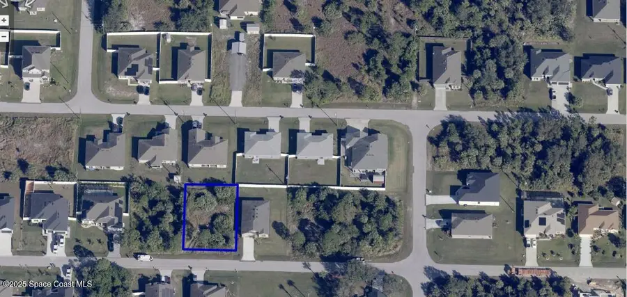 519 Hancock Street Sw, Palm Bay, FL 32908 - Image #2