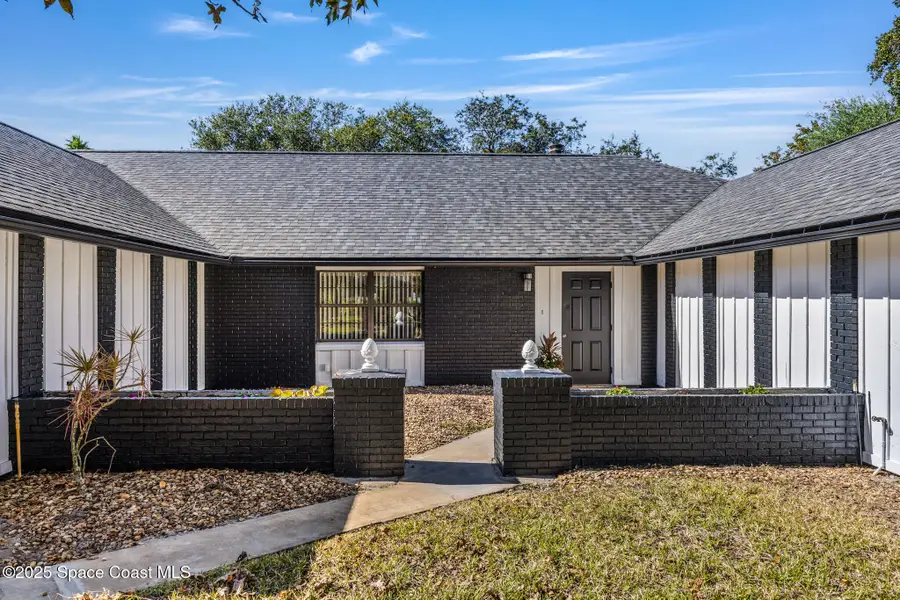 1007 Pineapple Avenue Ne, Palm Bay, FL 32905 - Image #3