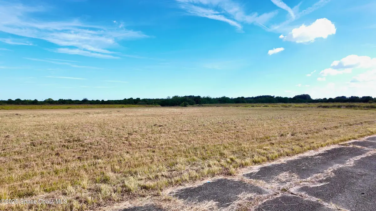 2481 Sesban Avenue Sw, Palm Bay, FL 32908 - Image #1