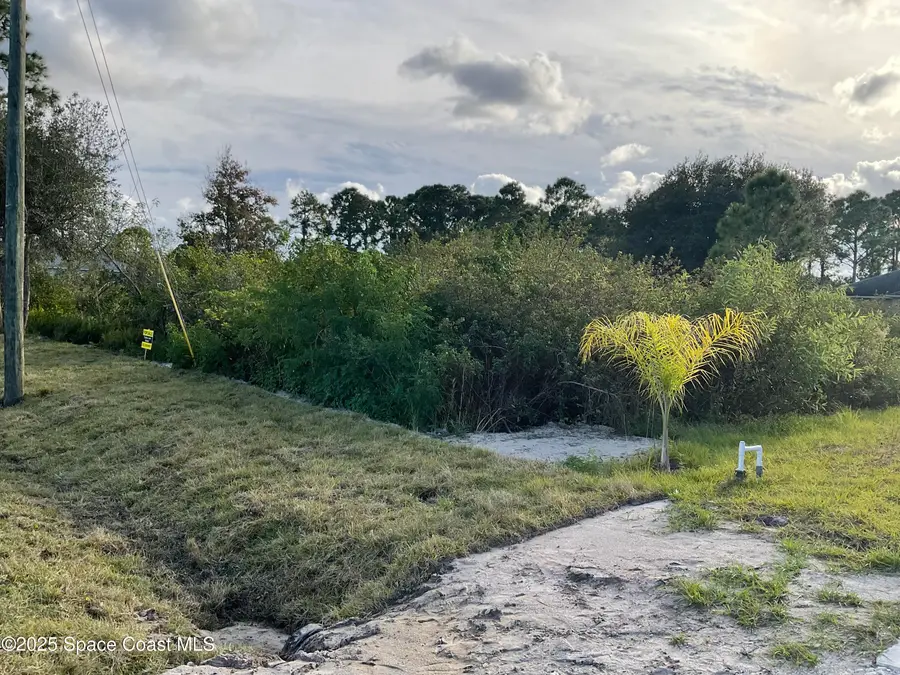 1210 Cogan Drive Se, Palm Bay, FL 32909 - Image #2