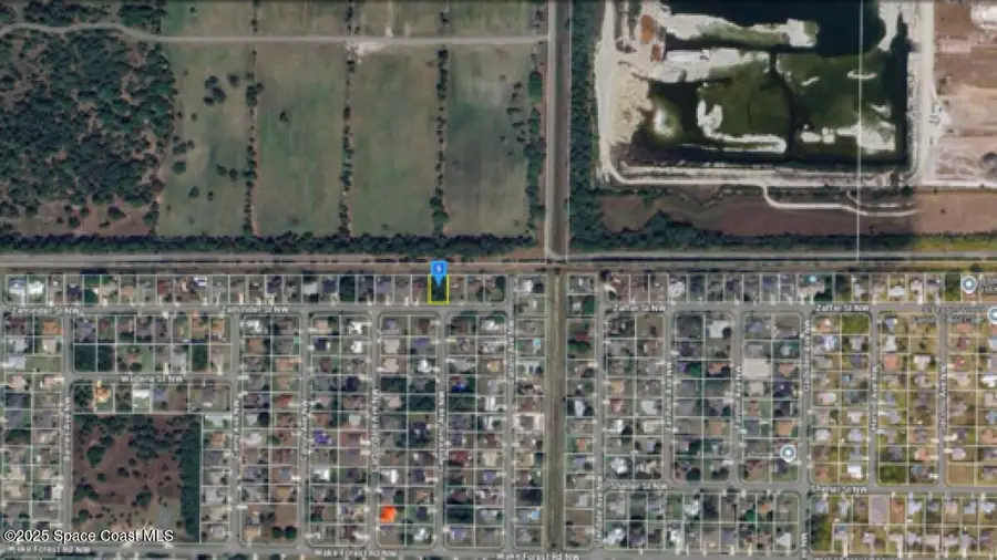1725 NW Zaminder Street Nw, Palm Bay, FL 32907 - Image #2