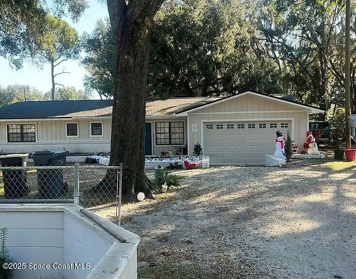 3915 Shady Oak Drive E, Lakeland, FL 33810 - Image #1