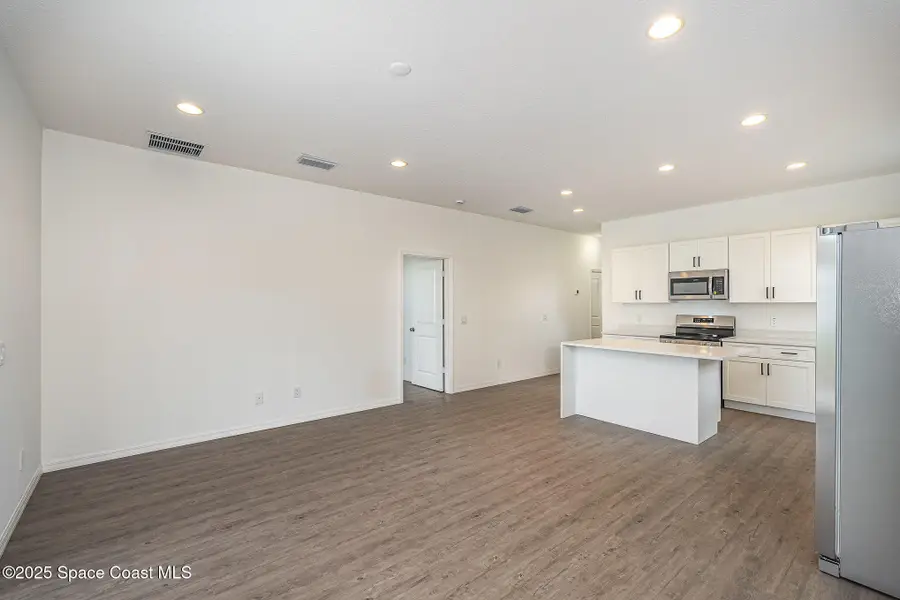 1880 Warton Avenue Se, Palm Bay, FL 32909 - Image #2