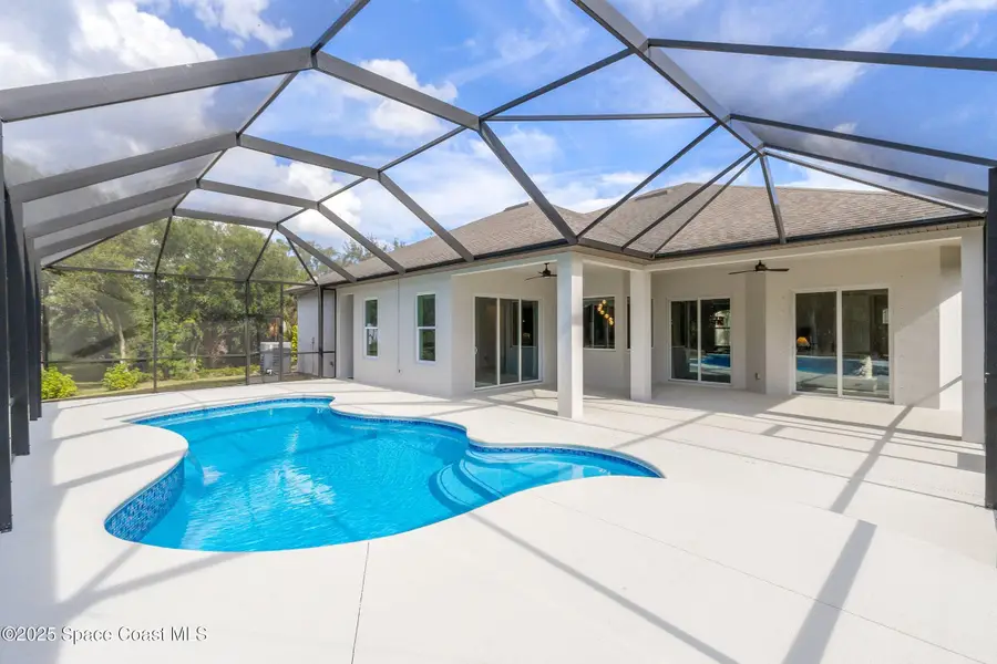 2402 Westhorpe Drive, Malabar, FL 32950 - Image #2