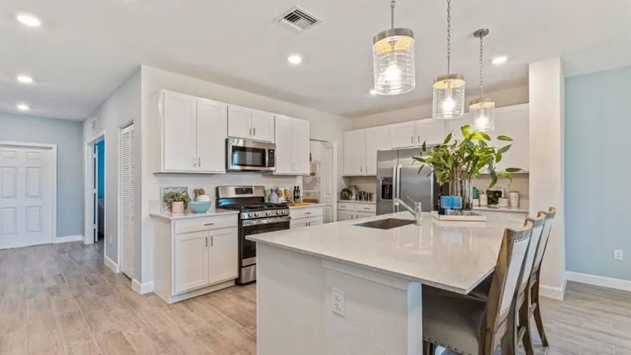 2315 Majorelle Drive Nw, Palm Bay, FL 32907 - Image #2