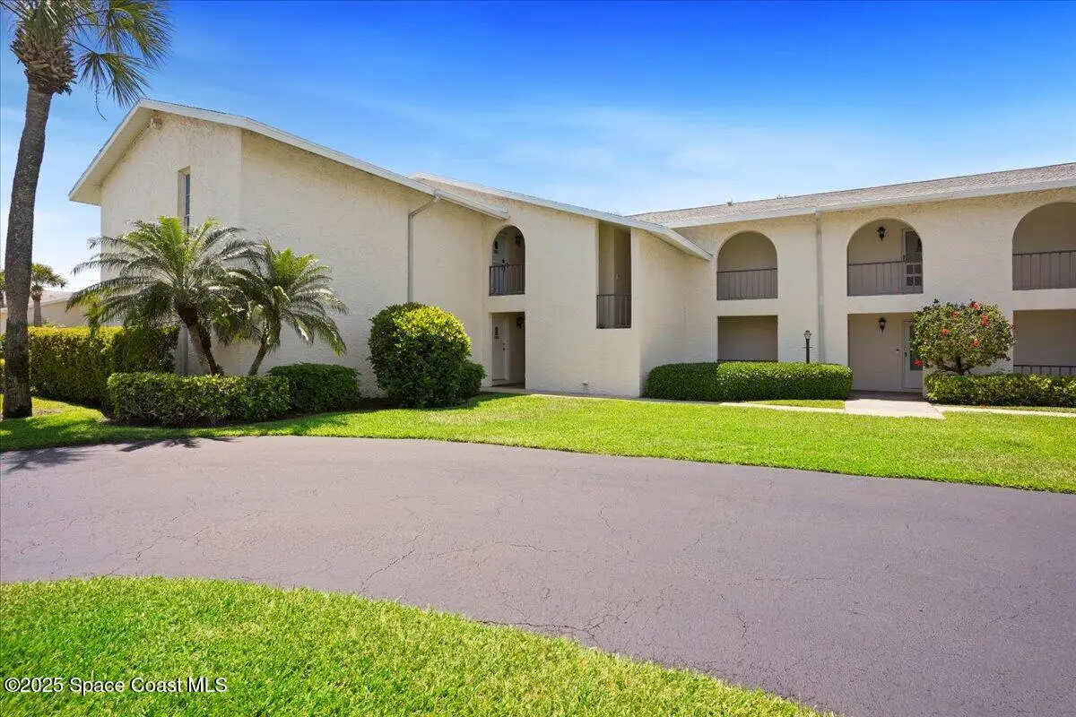 1845 Robalo Drive #201d, Vero Beach, FL 32960 - Image #1