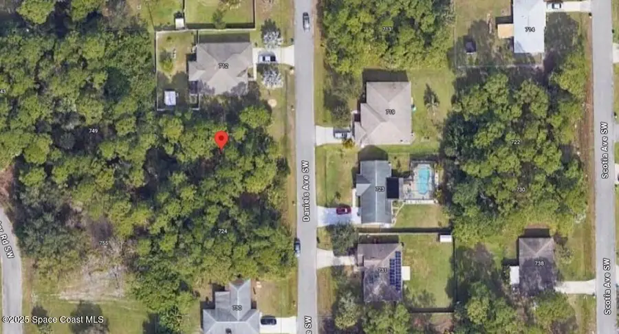 718 Daniels Avenue Sw, Palm Bay, FL 32908 - Image #3