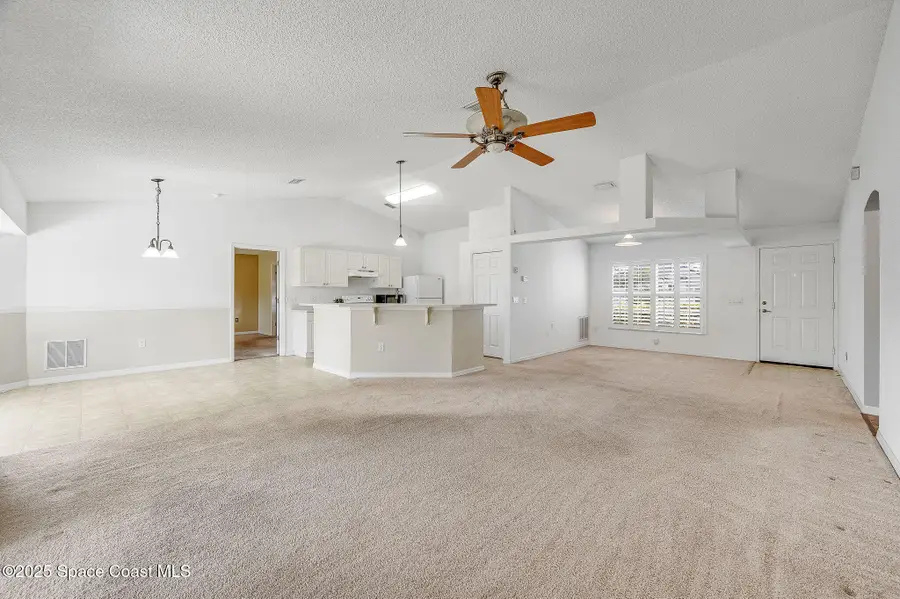 735 Crestline Lane Ne, Palm Bay, FL 32907 - Image #3