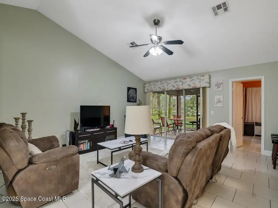 2020 Vero South Circle Sw #4, Vero Beach, FL 32962 - Image #3