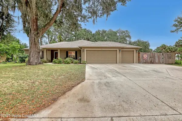 1081 Meadowbrook Road Ne, Palm Bay, FL 32905