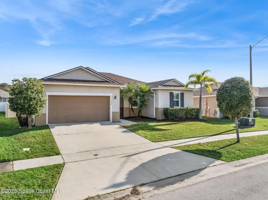 1534 Angler Avenue, Kissimmee, FL 34746 - #2