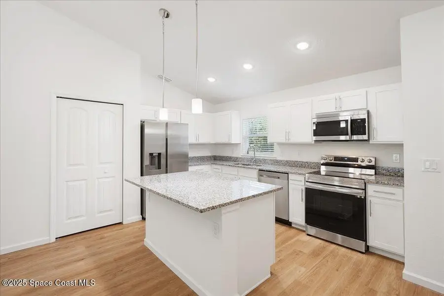 146 Bayamo Avenue Ne #7, Palm Bay, FL 32907 - Image #2