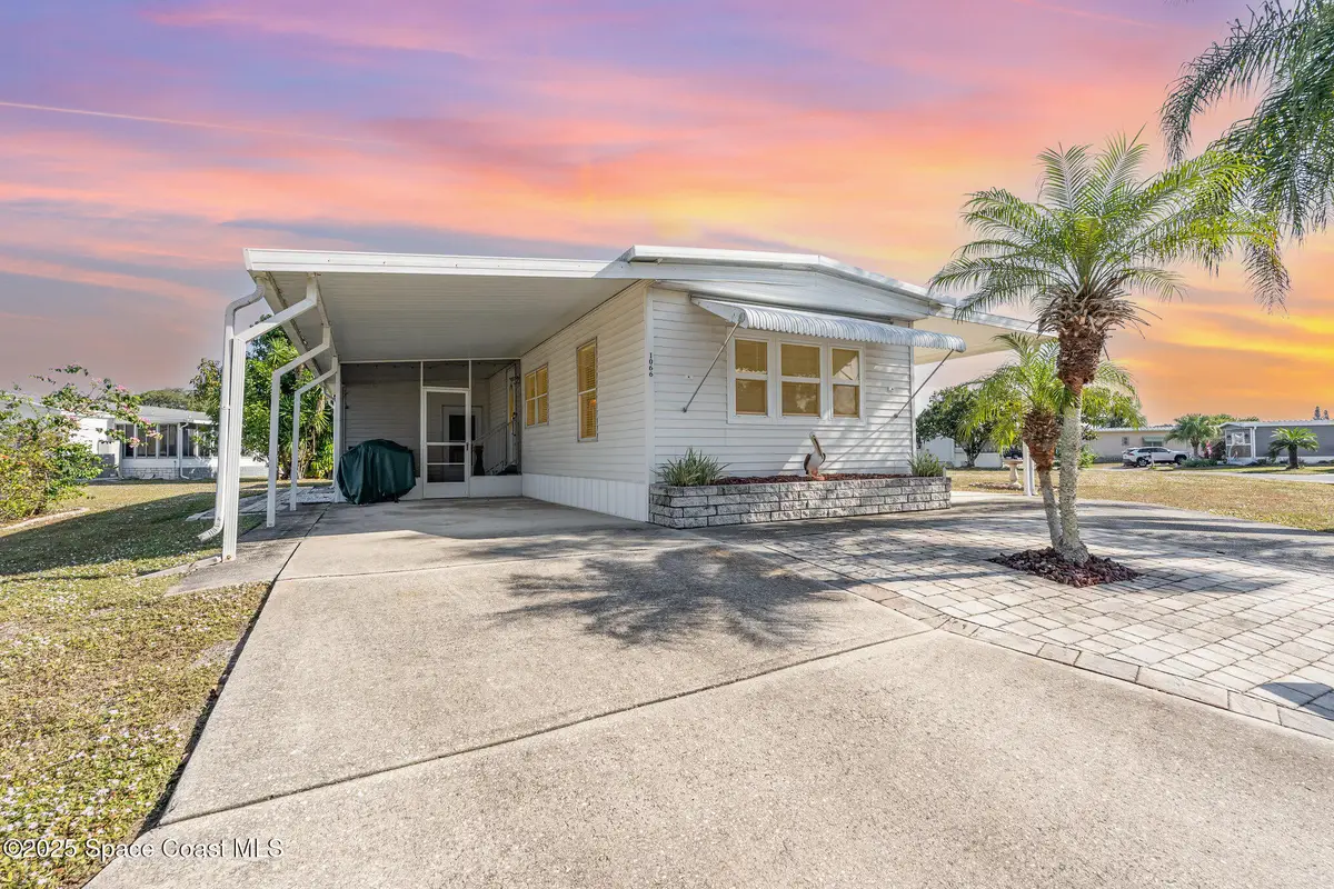 1066 Moonlight Court Ne, Palm Bay, FL 32907 - Image #1