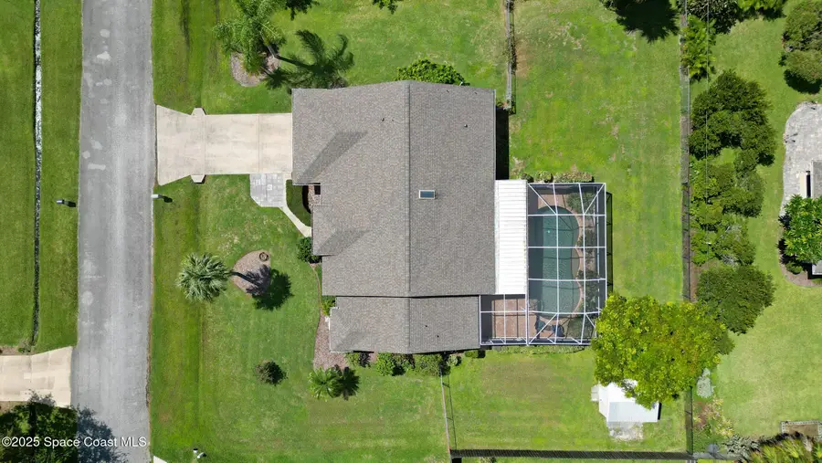 942 Peachland Avenue Ne, Palm Bay, FL 32907 - Image #2