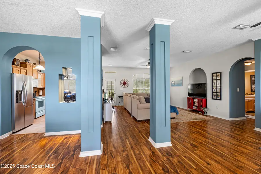 942 Peachland Avenue Ne, Palm Bay, FL 32907 - Image #3