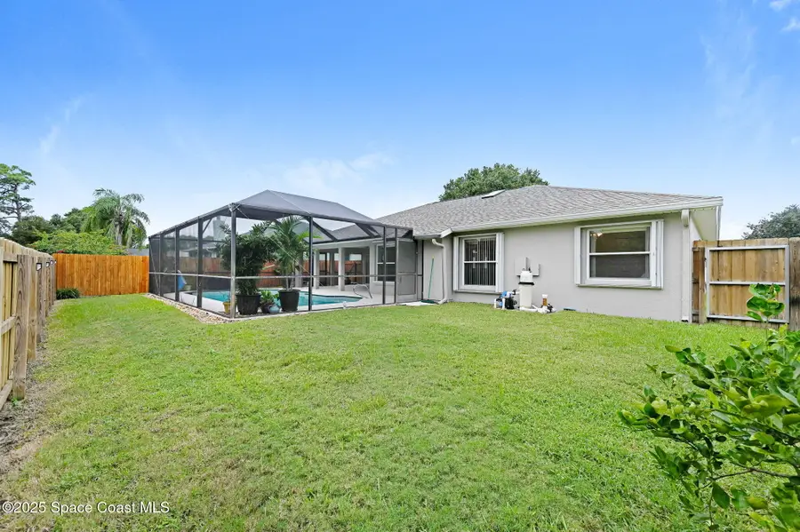 654 Sheridan Woods Drive, Melbourne, FL 32904 - Image #2