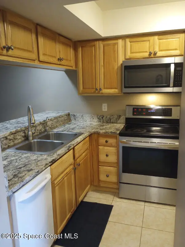 2997 Sir Hamilton Circle #10, Titusville, FL 32780 - Image #3