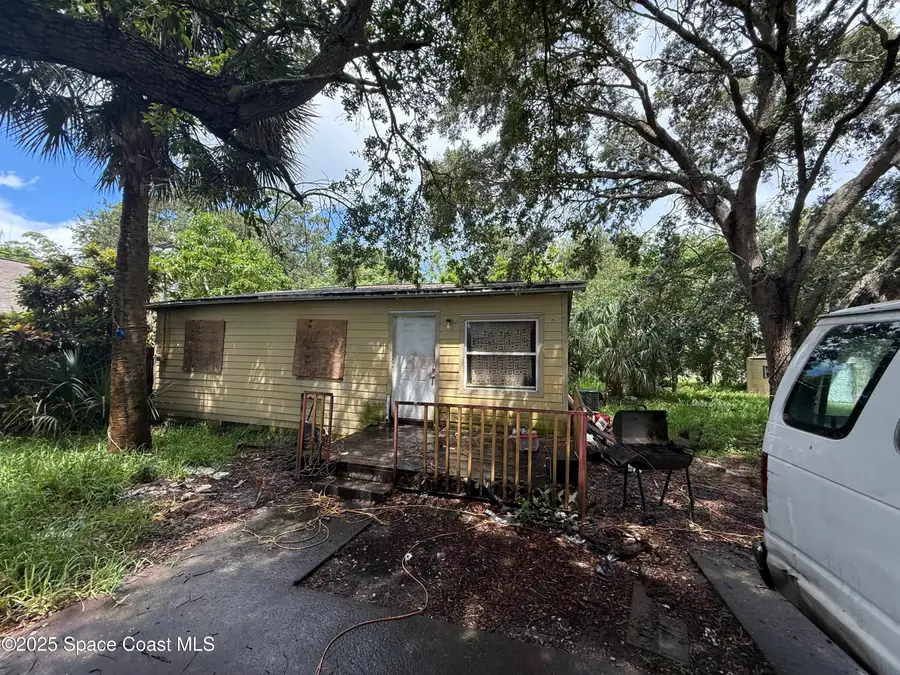 580 Easy Street, Merritt Island, FL 32953 - Image #2