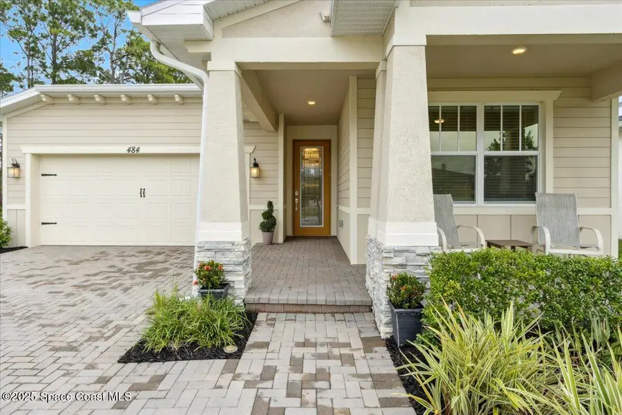 484 Veridian Circle Nw, Palm Bay, FL 32907 - Image #2