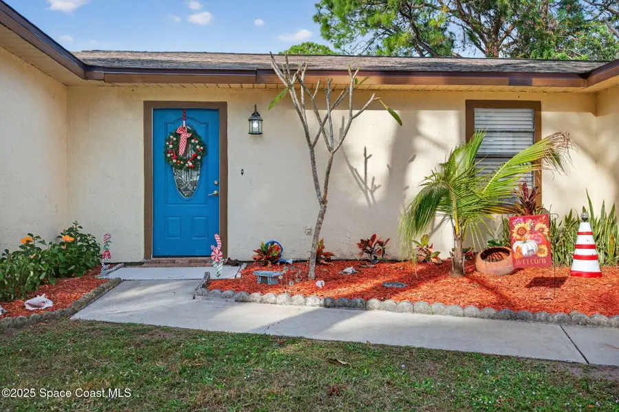 489 Santa Martia Street Sw, Palm Bay, FL 32908 - Image #2