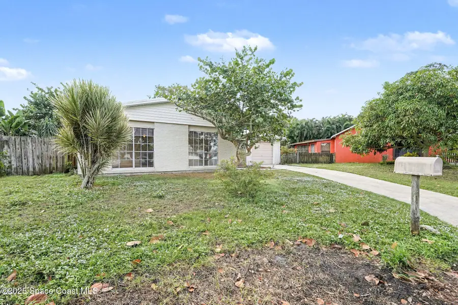676 Thomas Jefferson Lane, Melbourne, FL 32904 - Image #3