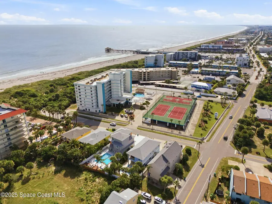 320 Harding Avenue, Cocoa Beach, FL 32931 - Image #2