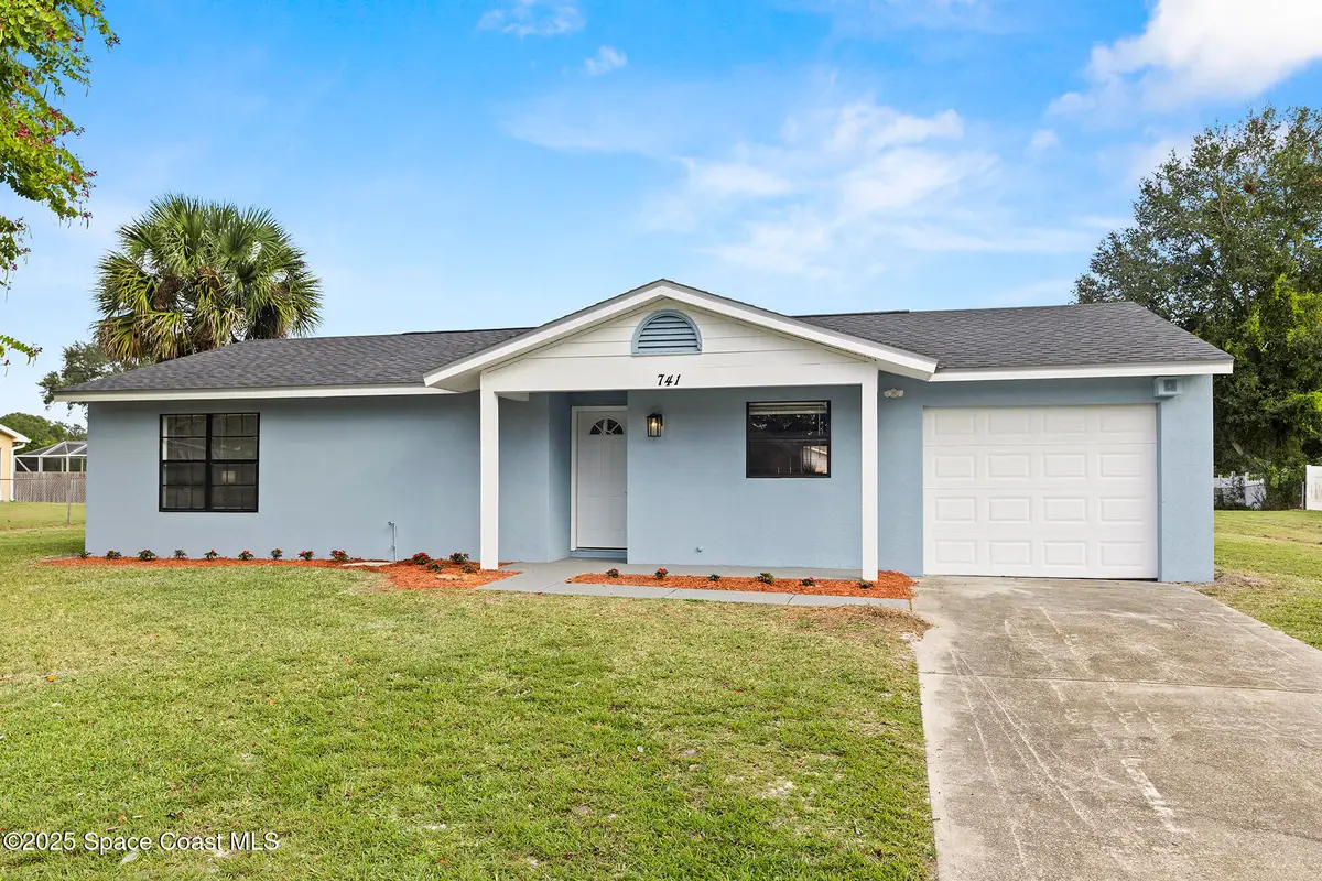 741 Alaska Avenue Ne, Palm Bay, FL 32907 - Image #1