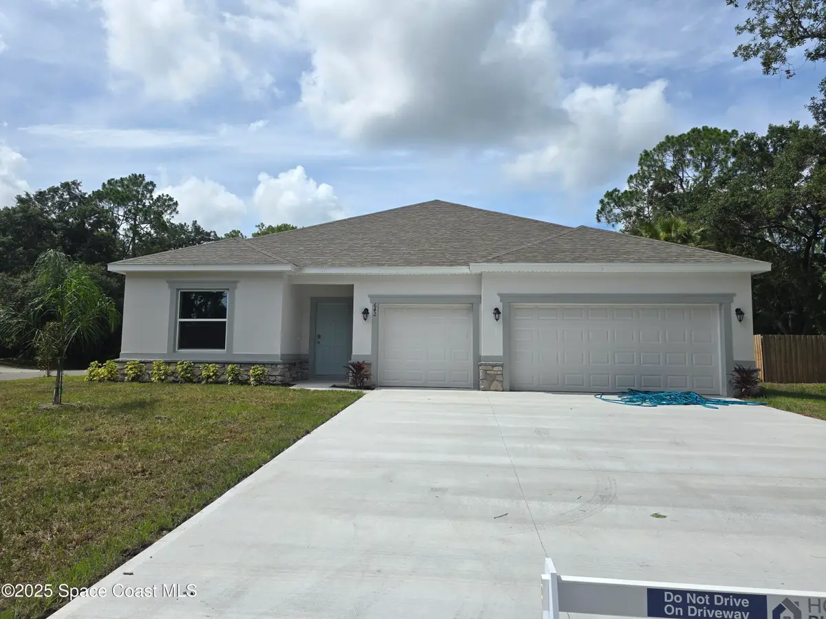 1427 Higbee Street Se, Palm Bay, FL 32909 - Image #1