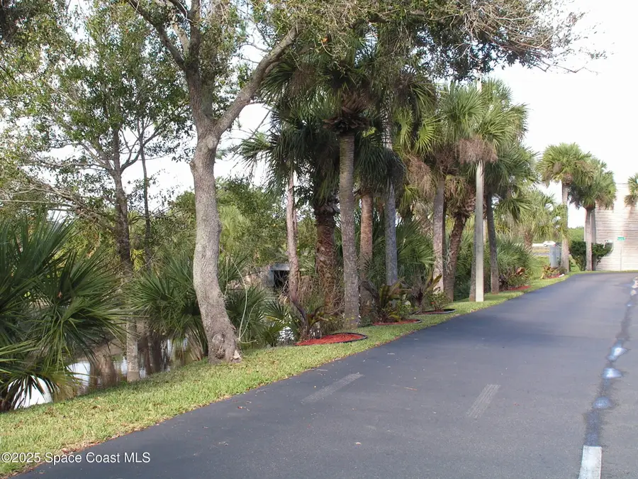 935 N Prosperity Place N #803, Rockledge, FL 32955 - Image #2