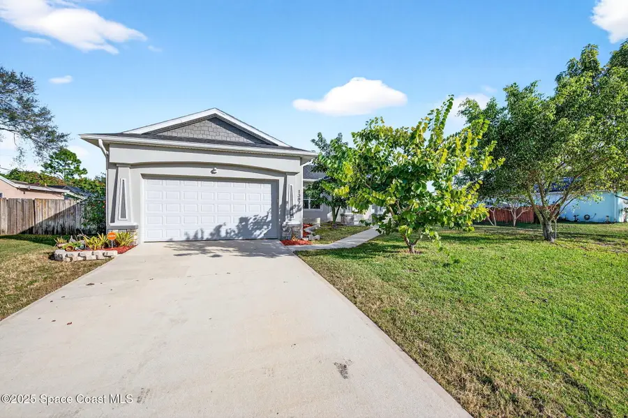 1387 San Cortez Avenue Ne, Palm Bay, FL 32907 - Image #2