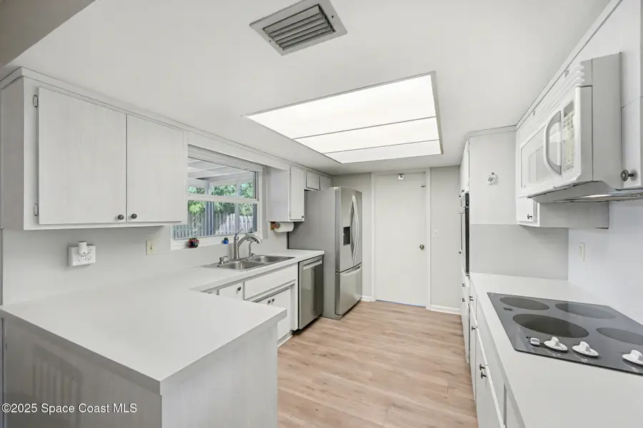 210 Villa Del Mar Way, Satellite Beach, FL 32937 - Image #3