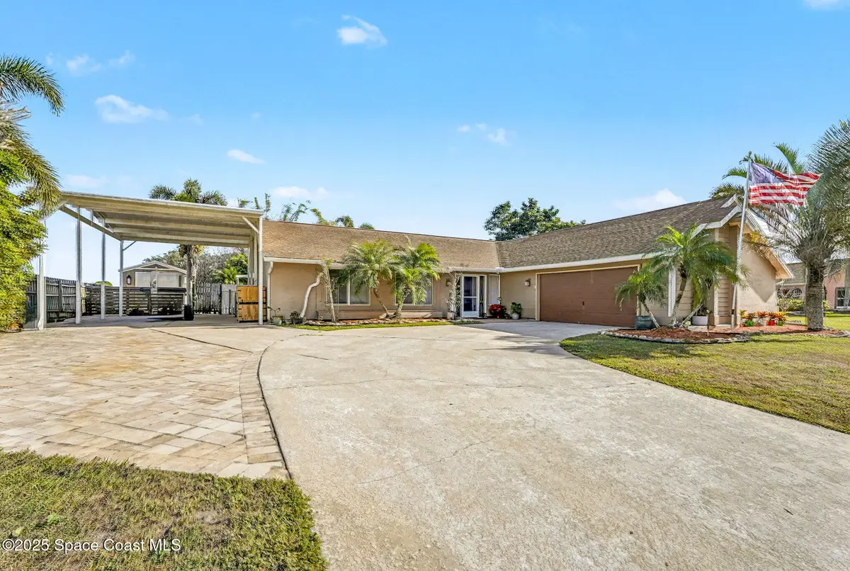 1131 Fairway Court Ne, Palm Bay, FL 32905 - Image #1
