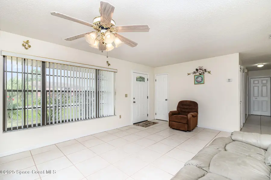 660 SE Grandeur Street Se, Palm Bay, FL 32909 - Image #3