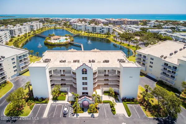8921 Lake Drive #206, Cape Canaveral, FL 32920