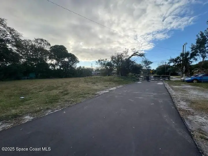 300 N Varr Avenue, Cocoa, FL 32922 - Image #3