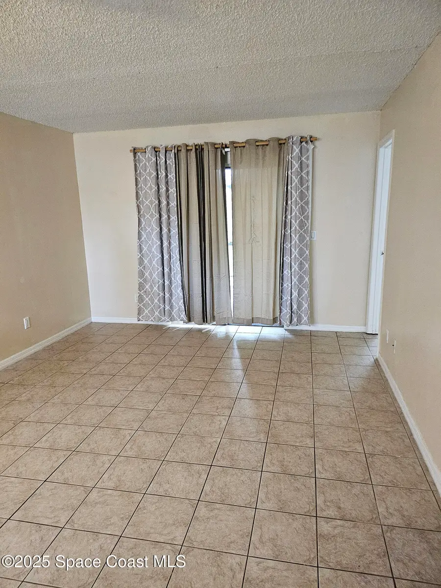 3020 Sir Hamilton Circle #5, Titusville, FL 32780 - Image #3