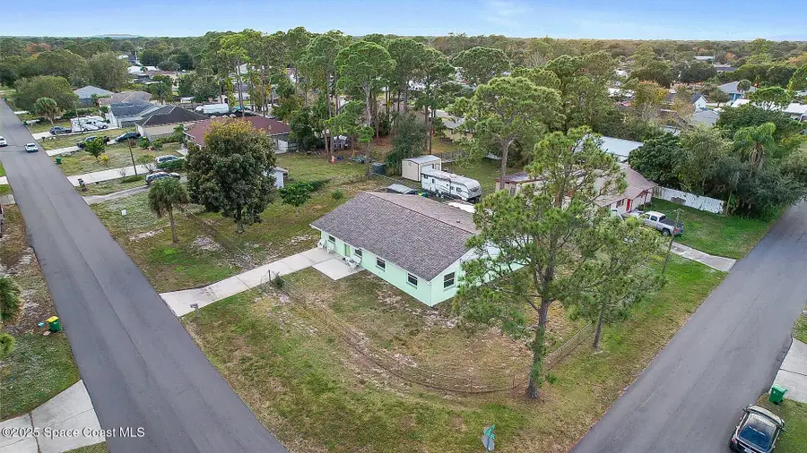 6450 Ember Avenue, Cocoa, FL 32927 - Image #3