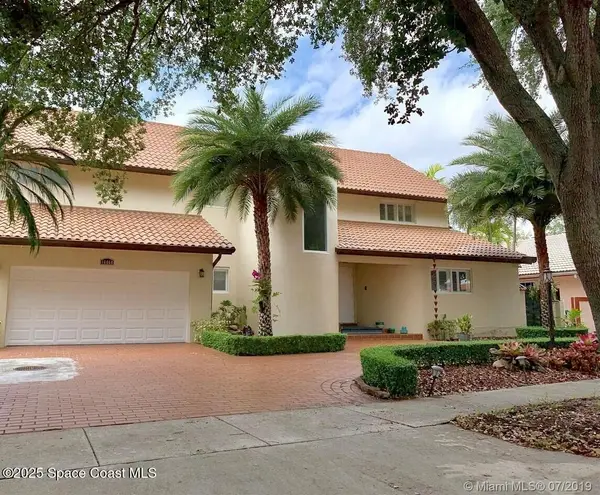 16860 NW 81st Avenue, Miami Lakes, FL 33014