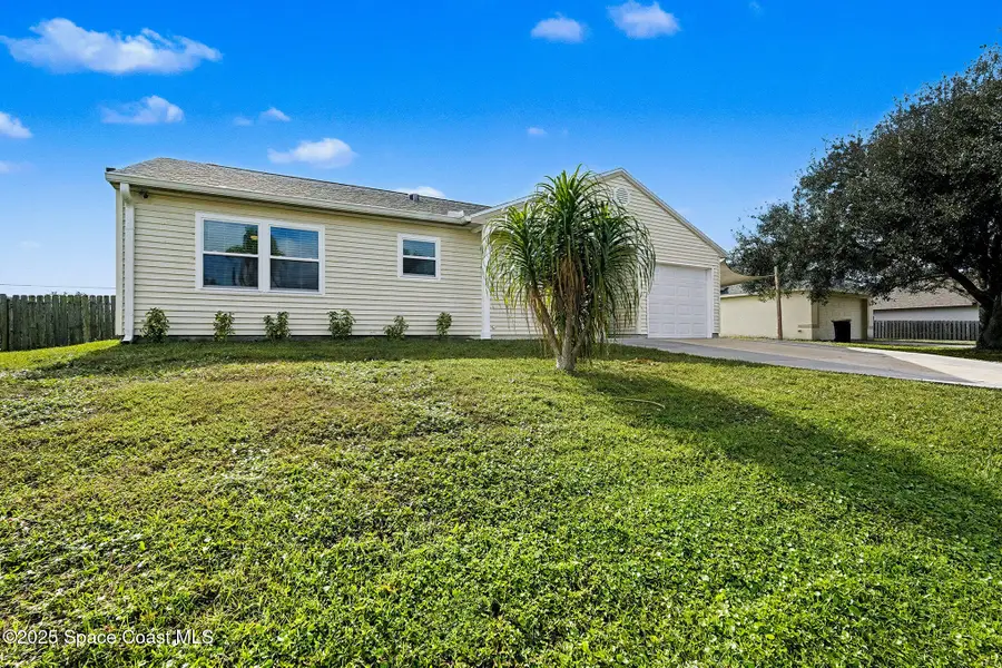 434 Newgate Street Nw, Palm Bay, FL 32907 - Image #3