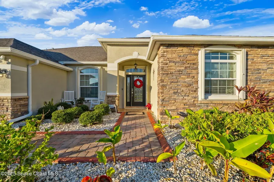 467 Easton Forest Circle Se, Palm Bay, FL 32909 - Image #3