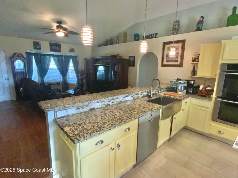 249\ Mcclain Drive, Melbourne, FL 32904 - Image #2