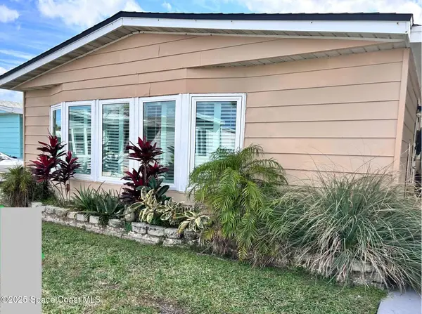 264 Seabreeze Drive, Flagler Beach, FL 32136